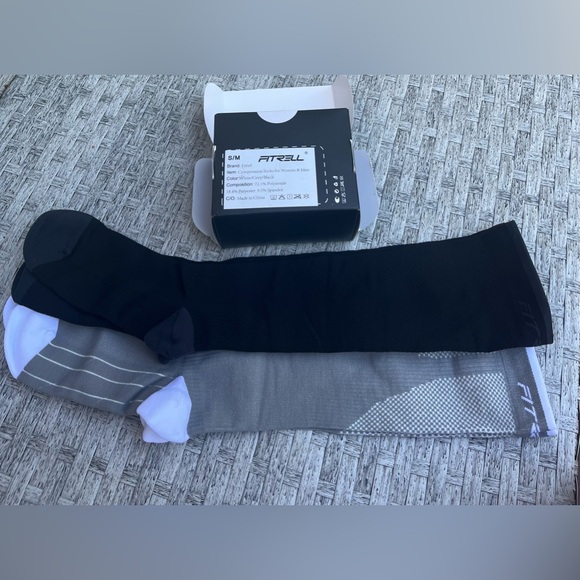Fitrell 2 pairs compression support socks, unisex, 20-30mmHg, gray & black, S/M - Picture 6 of 7